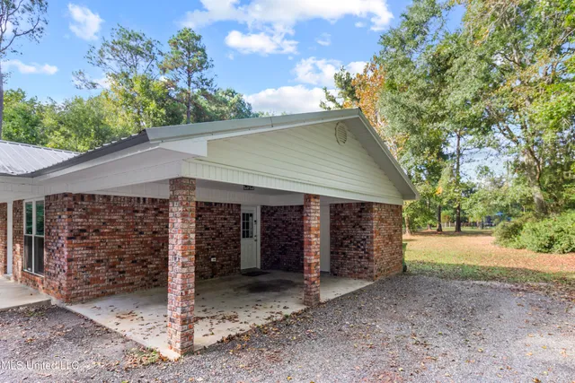 $200,000 | 13109 Oak Haven Drive, Moss Point, MS 39562