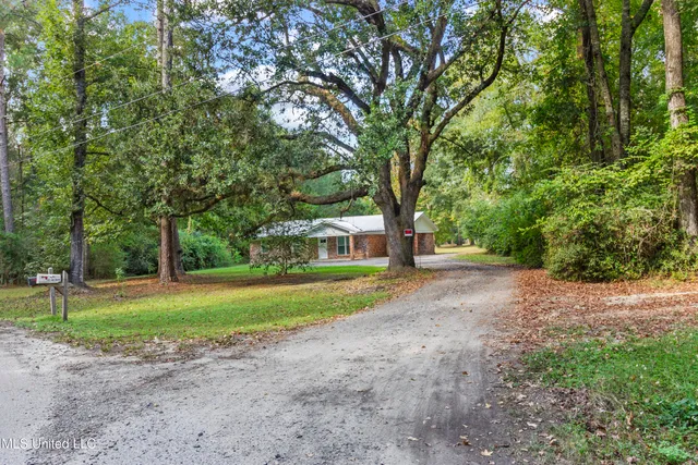 $200,000 | 13109 Oak Haven Drive, Moss Point, MS 39562