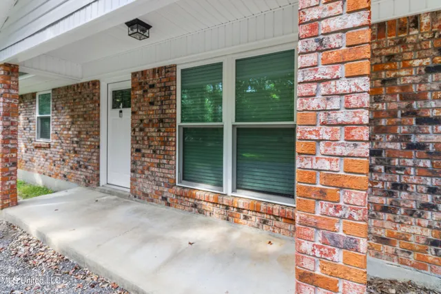 $200,000 | 13109 Oak Haven Drive, Moss Point, MS 39562