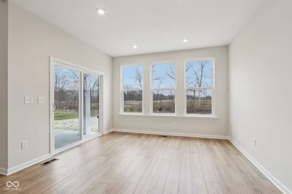 $909,900 | 9457 North Dogwood Drive, McCordsville, IN 46055