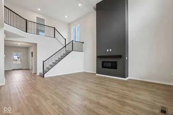 $909,900 | 9457 North Dogwood Drive, McCordsville, IN 46055