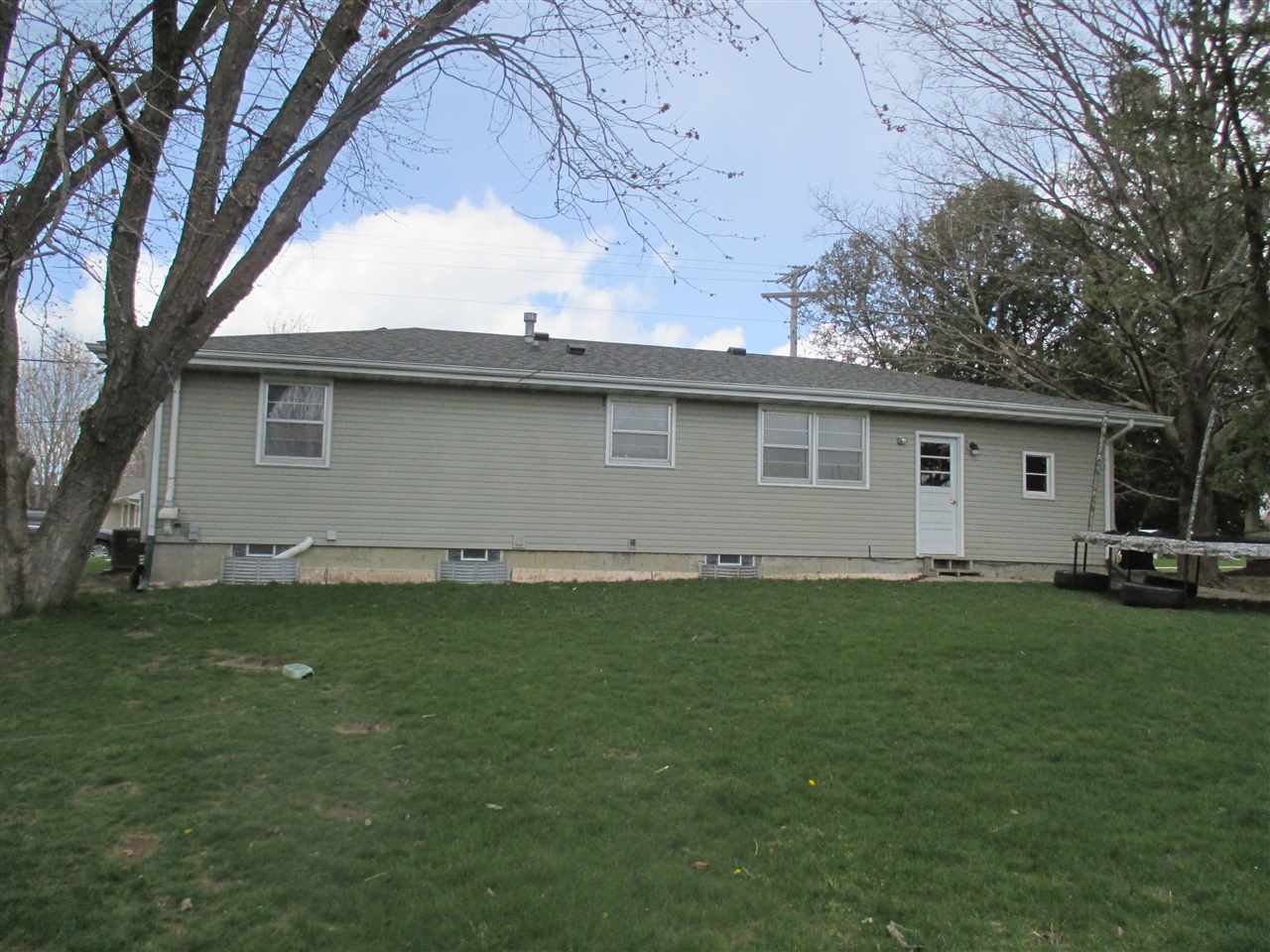 608 South Hickory Street Riverside, IA 52327 - Photo 2 of 20 Gallery Image 2
