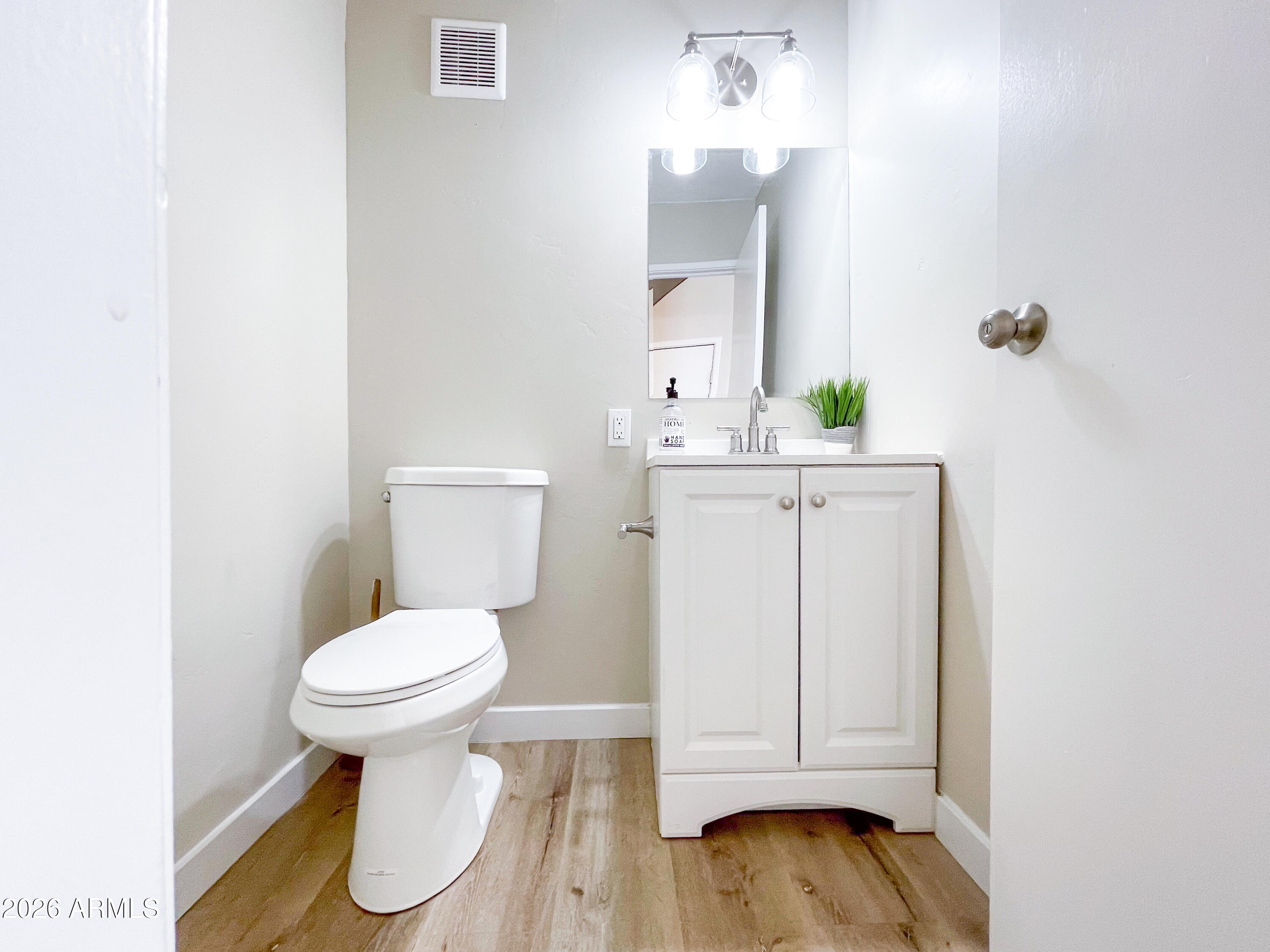 645 Barlow Street Colorado City, AZ 86021 - Photo 35 of 48 Main Floor 1/2 Bath