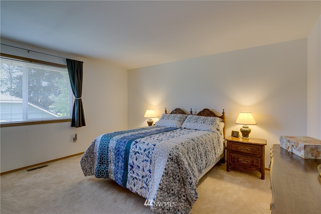 3210 210th Street Southeast Bothell, WA 98021 - Photo 16 of 25