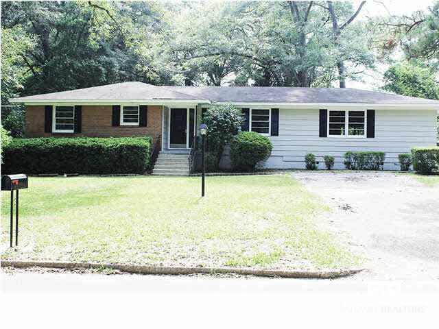 403 Thornton Place Mobile, AL 36609 - Photo 1 of 22