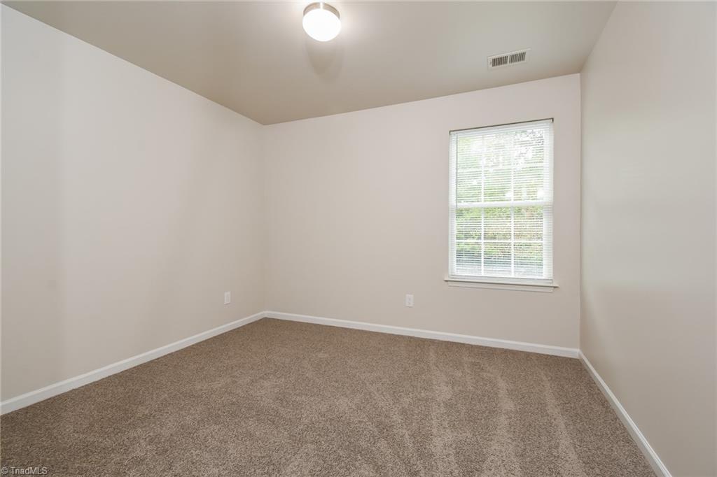 4455 Oak Pointe Drive Winston-Salem, NC 27105 - Photo 11 of 16