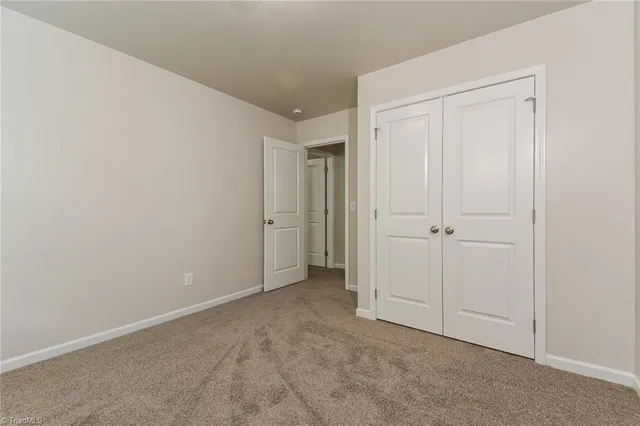 $1,875 | 4455 Oak Pointe Drive, Winston-Salem, NC 27105