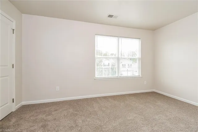 $1,875 | 4455 Oak Pointe Drive, Winston-Salem, NC 27105