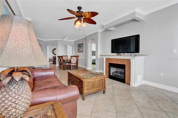 $410,000 | 2731 Via Capri, Unit 928, Clearwater, FL 33764