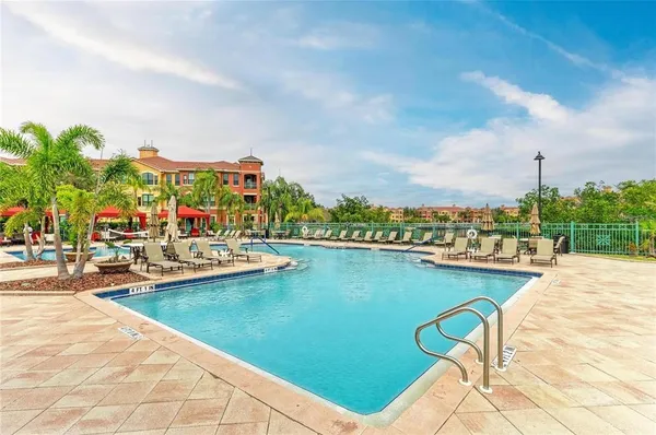 $410,000 | 2731 Via Capri, Unit 928, Clearwater, FL 33764