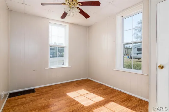 $85,000 | 511 12th Street, Highland, IL 62249