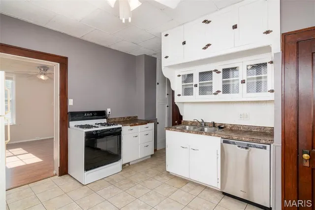 $85,000 | 511 12th Street, Highland, IL 62249