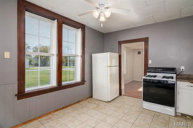 $85,000 | 511 12th Street, Highland, IL 62249