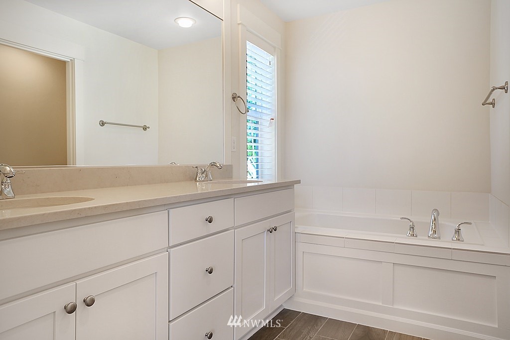 18525 46th Avenue Southeast Bothell, WA 98012 - Photo 7 of 25 Gallery Image 7