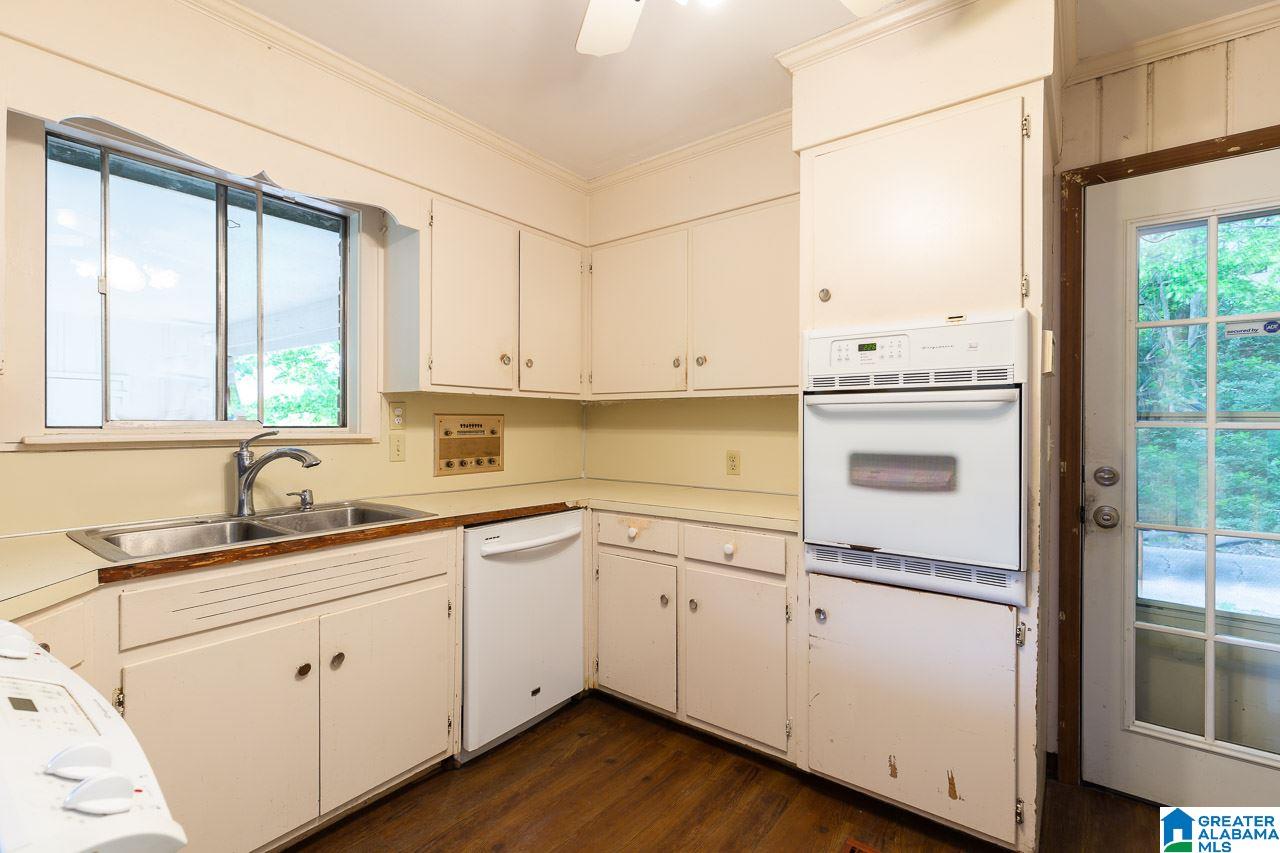 3149 Warrington Road Birmingham, AL 35223 - Photo 12 of 32