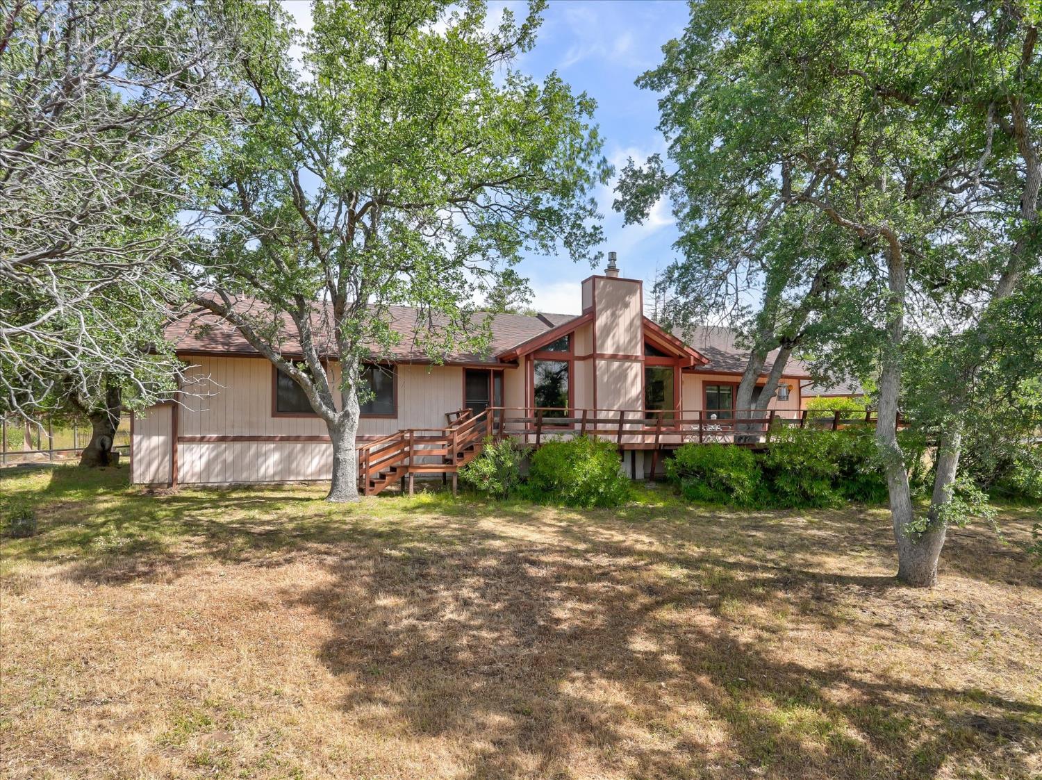45577 Meadow Brook Road Coarsegold, CA 93614 - Photo 2 of 55