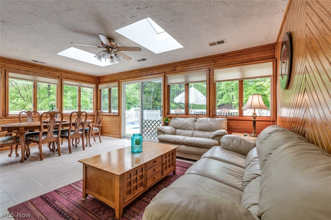 16029 Messenger Road Chagrin Falls, OH 44023 - Photo 5 of 28 Gallery Image 5