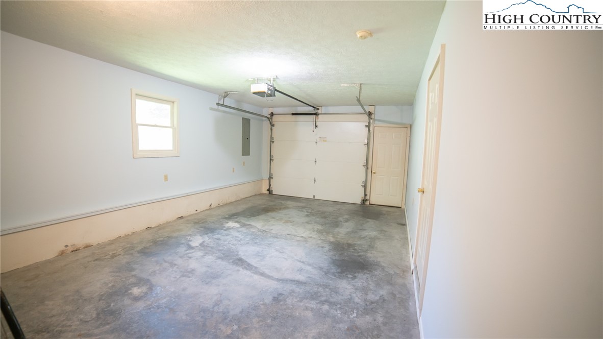 489 Astor Cook Road Blowing Rock, NC 28605 - Photo 11 of 24