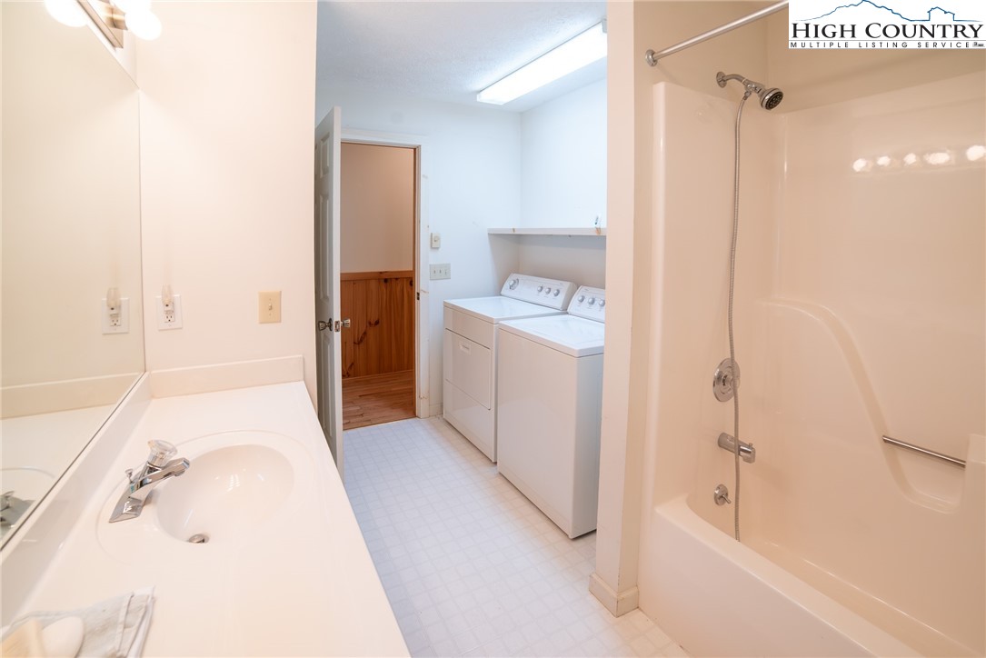 489 Astor Cook Road Blowing Rock, NC 28605 - Photo 15 of 24