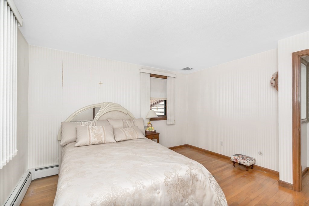 77 Standish Road Lynn, MA 01904 - Photo 16 of 33 Gallery Image 16