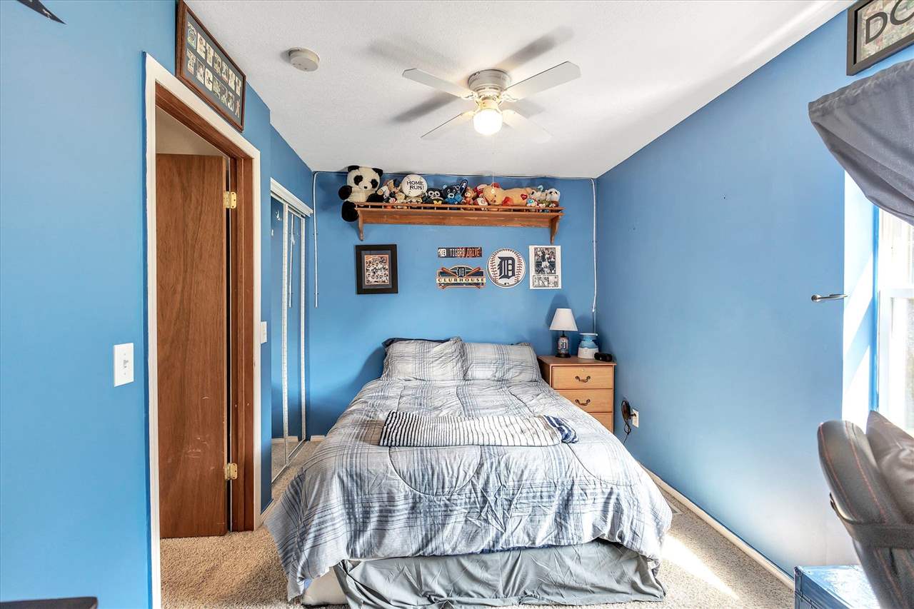 3901 South Loomis Road Mount Pleasant, MI 48858 - Photo 27 of 56 1893572-26.JPG