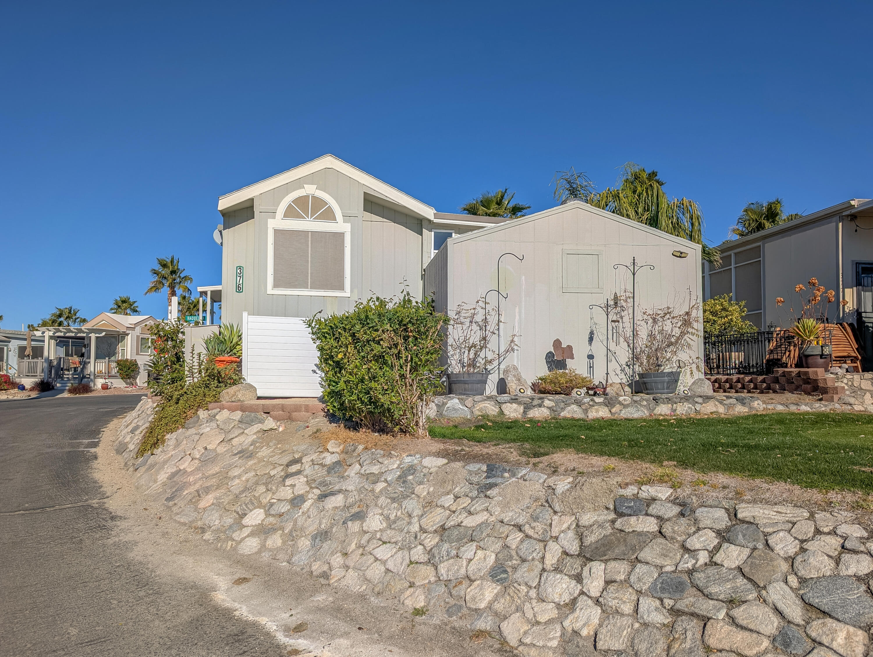 70200 Dillon Road, Unit 376 Desert Hot Springs, CA 92241 - Photo 4 of 42 376