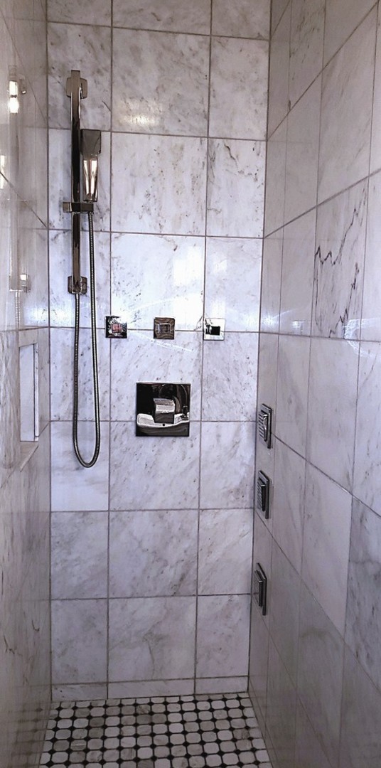 6334 North Sheridan Road, Unit 3E Chicago, IL 60660 - Photo 41 of 60