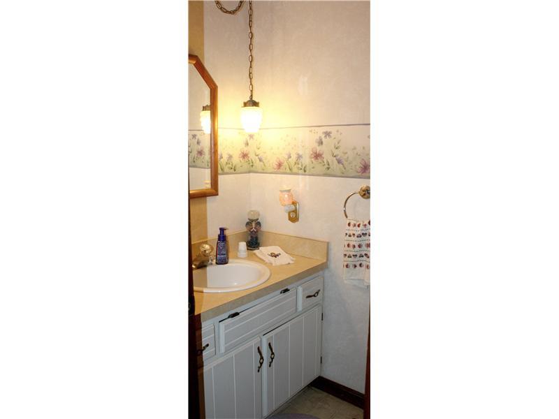 606 Covered Bridge Road Greenwood, IN 46142 - Photo 14 of 15 Gallery Image 14