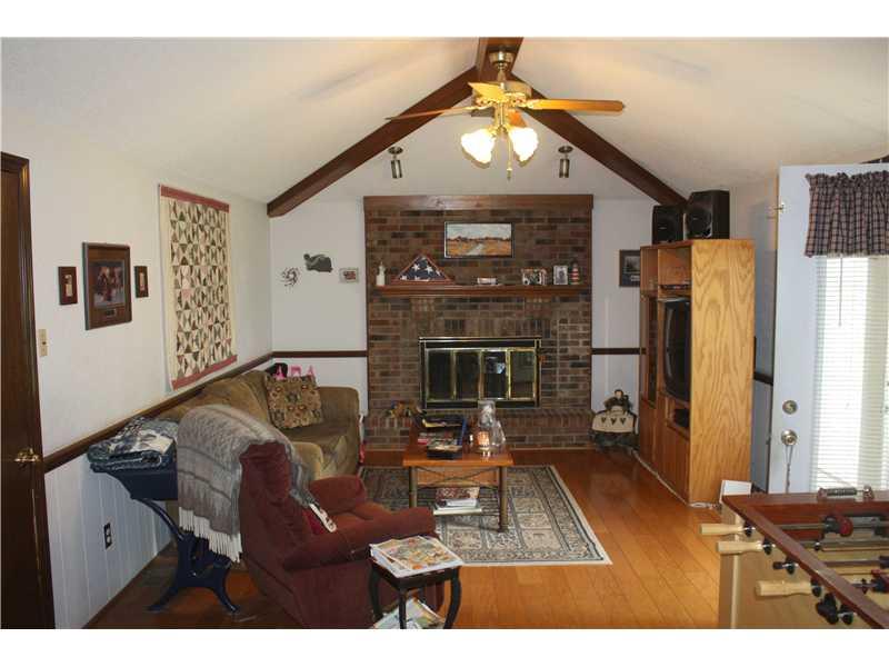 606 Covered Bridge Road Greenwood, IN 46142 - Photo 7 of 15 Gallery Image 7