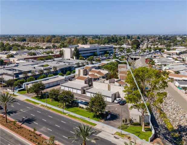 $9,500,000 | 401 South Beach Boulevard, Anaheim, CA 92804