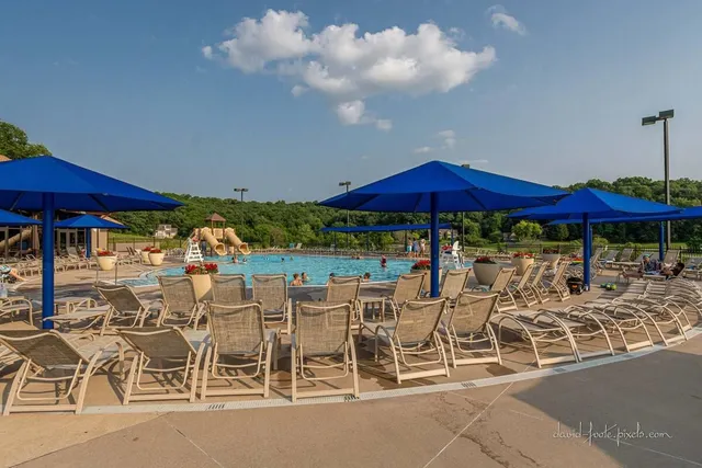 $205,000 | 10 Farmstead Drive, Galena, IL 61036