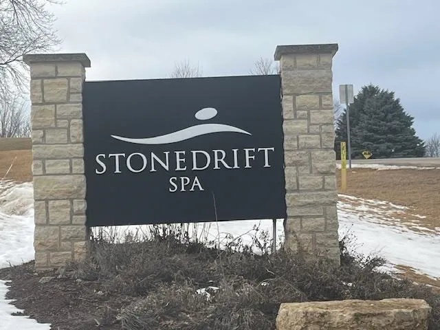 $205,000 | 10 Farmstead Drive, Galena, IL 61036