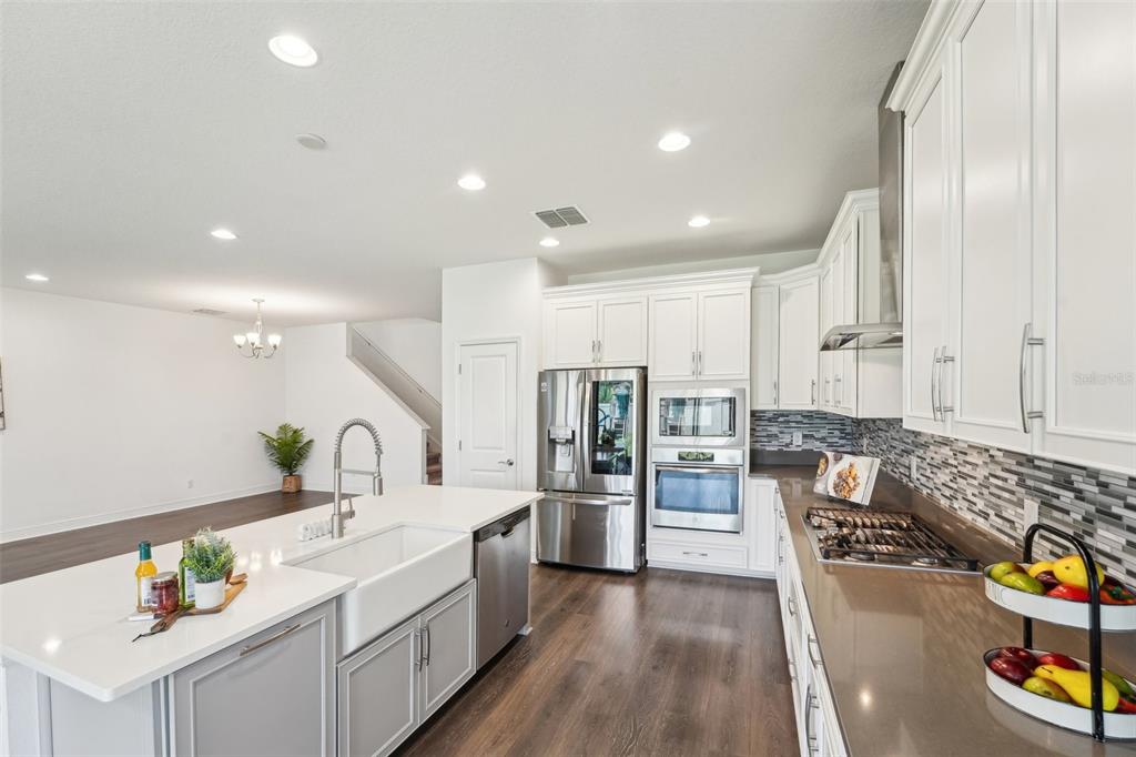 1741 Cherry Walk Road Lutz, FL 33558 - Photo 13 of 58
