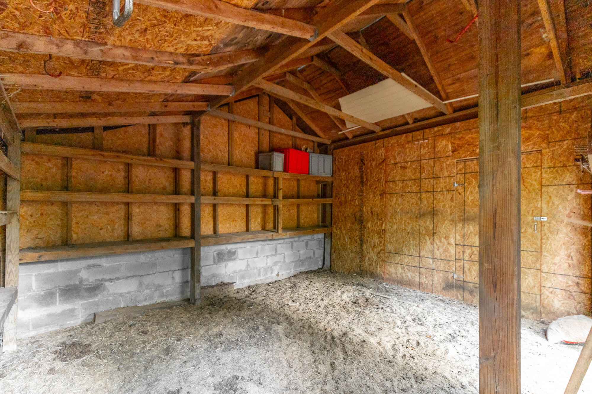 8983 Hale Road Hixson, TN 37343 - Photo 5 of 50 Barn
