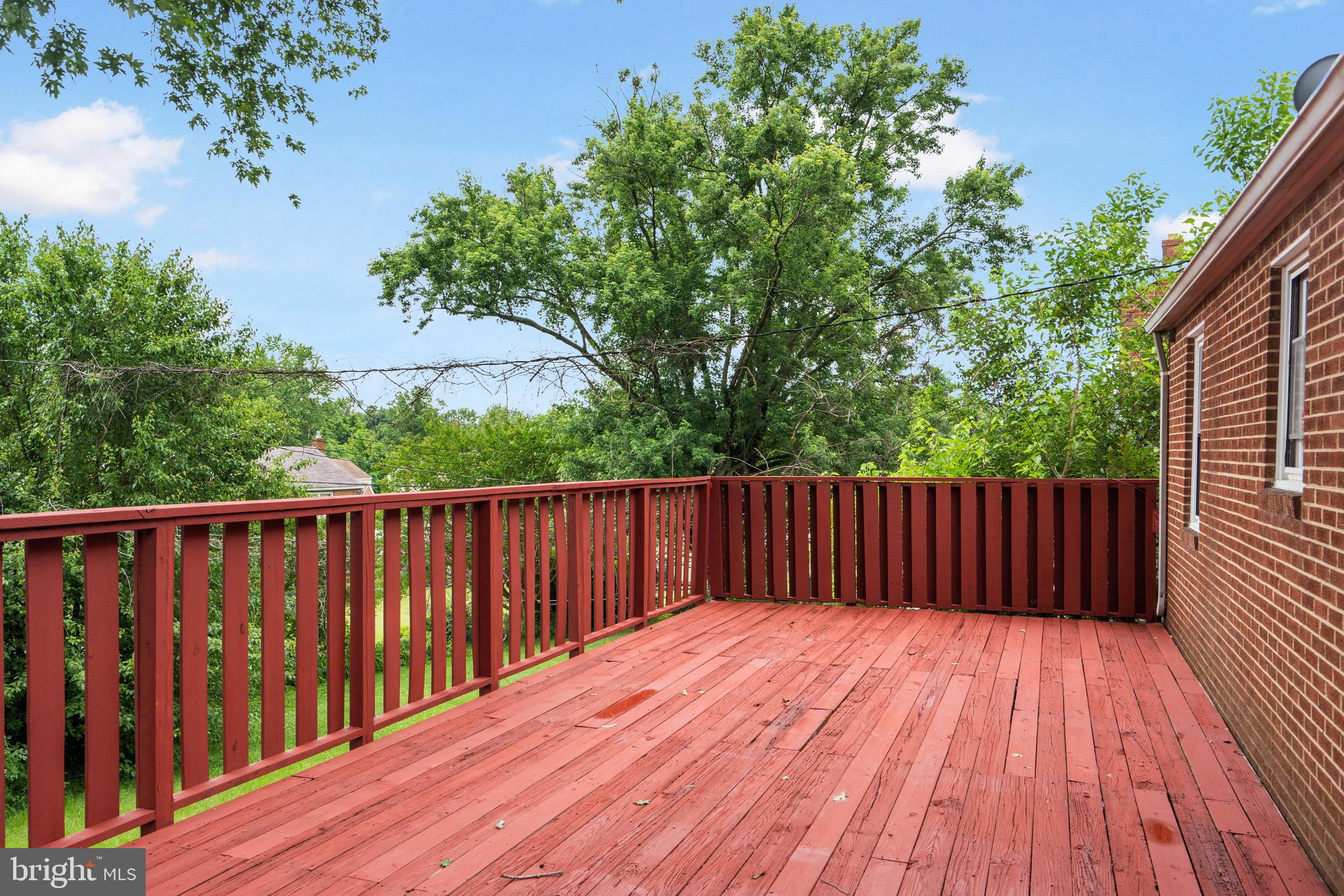 8113 Analee Avenue Rosedale, MD 21237 - Photo 28 of 34 Sip Lemonade On The Back Deck