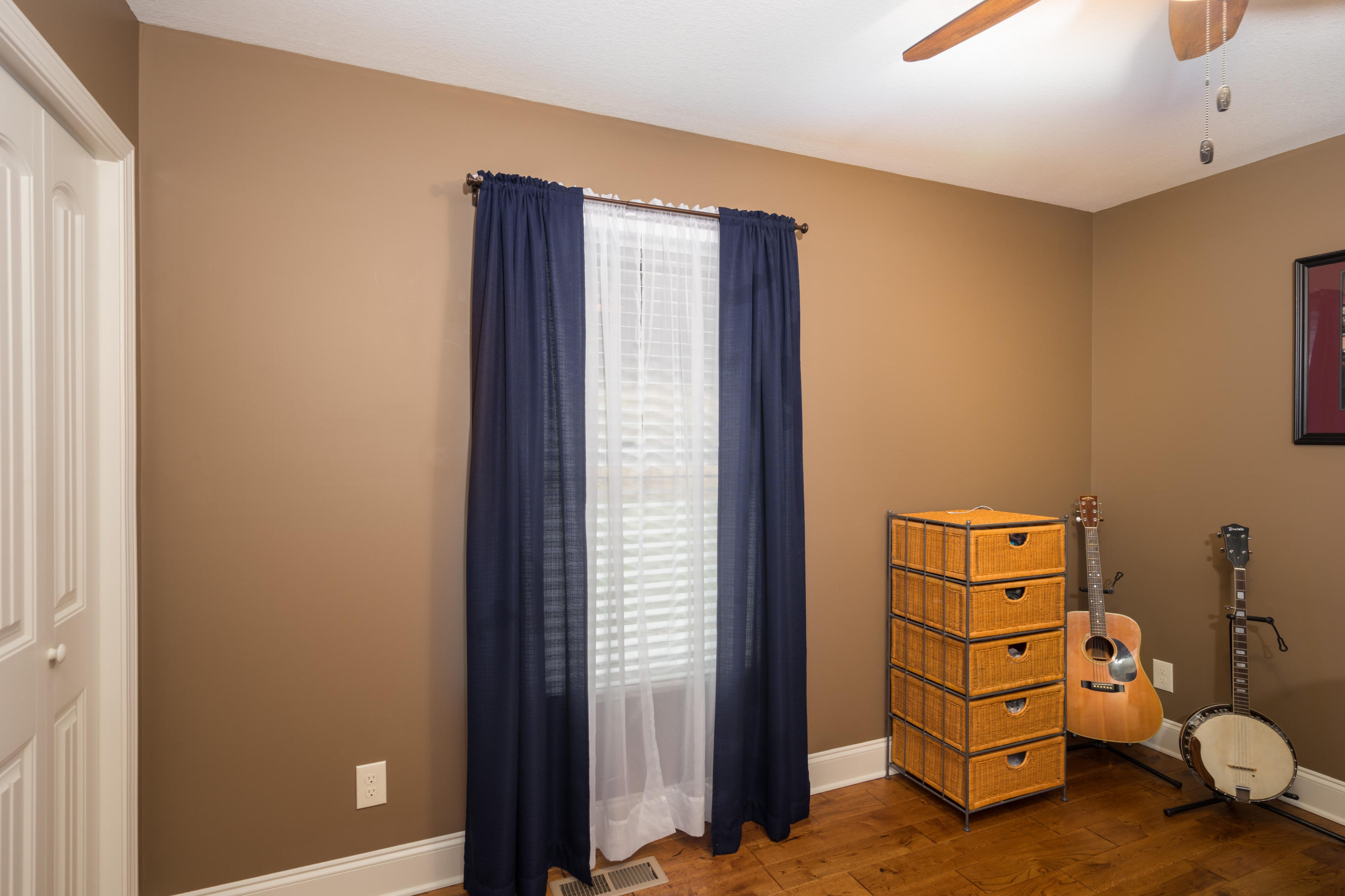 321 Timberline Circle Soddy Daisy, TN 37379 - Photo 20 of 29 Bedroom 2b