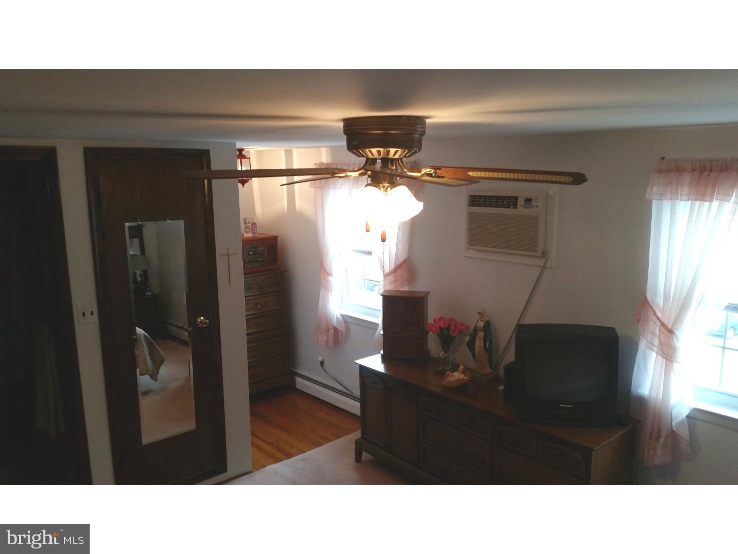 3416 Brookview Road Philadelphia, PA 19154 - Photo 12 of 22 Gallery Image 12