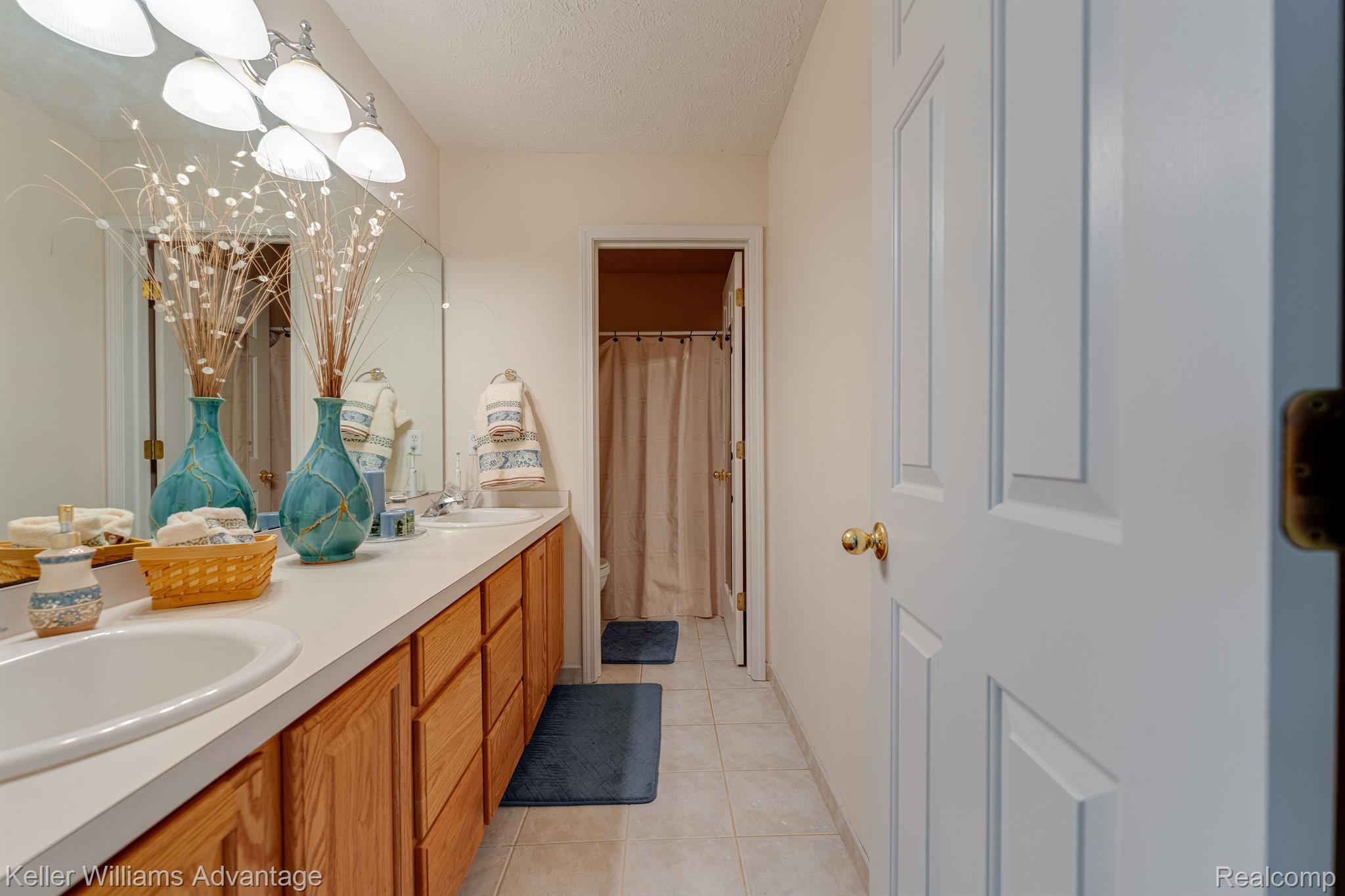 3029 Ridley Way Howell, MI 48843 - Photo 30 of 49 Gallery Image 30