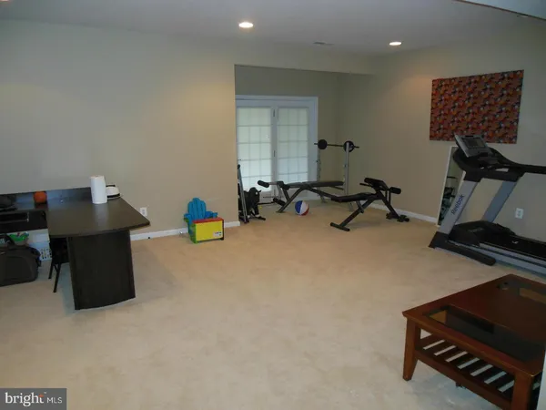 $3,350 | 25838 Norrington Square, Chantilly, VA 20152