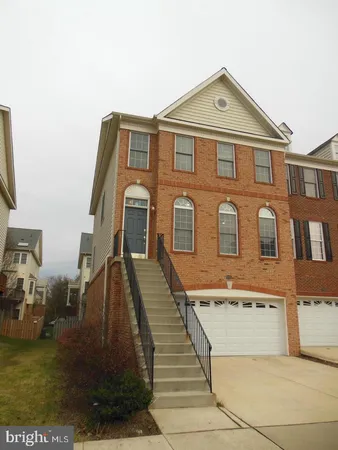 $3,350 | 25838 Norrington Square, Chantilly, VA 20152