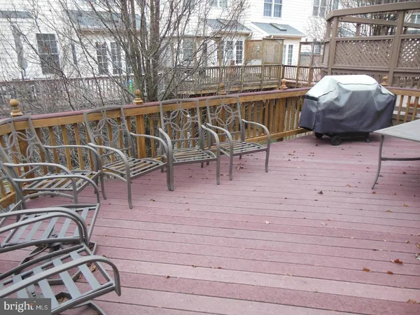 $3,350 | 25838 Norrington Square, Chantilly, VA 20152
