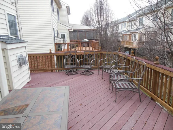 $3,350 | 25838 Norrington Square, Chantilly, VA 20152