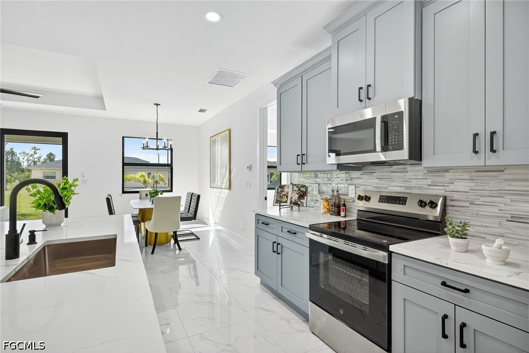 4202 14th Street Southwest Lehigh Acres, FL 33976 - Photo 6 of 13