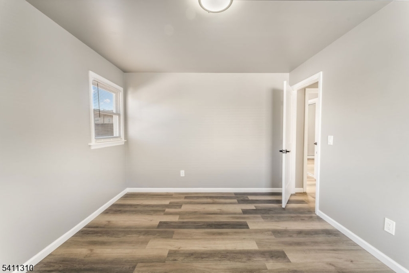 701 McCandless Place Linden, NJ 07036 - Photo 19 of 29