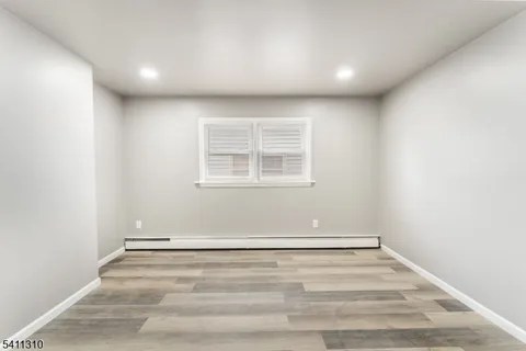 $549,000 | 701 McCandless Place, Linden, NJ 07036