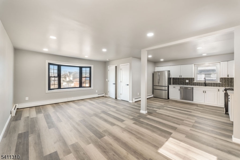 701 McCandless Place Linden, NJ 07036 - Photo 5 of 29