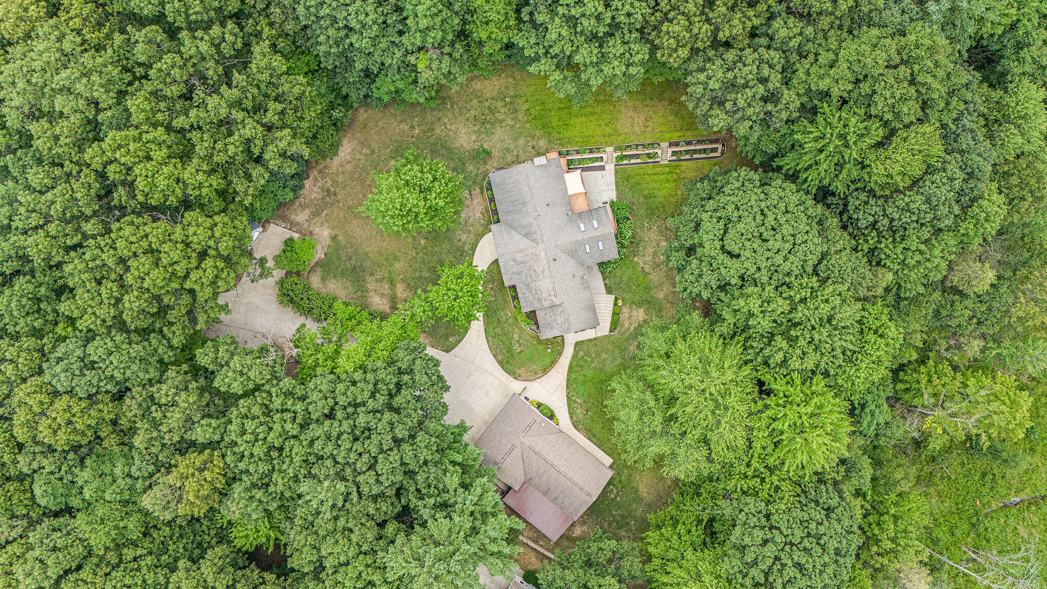 19091 West Spring Lake Road Spring Lake, MI 49456 - Photo 53 of 63 054_dji_20250818105940_0058_d_264