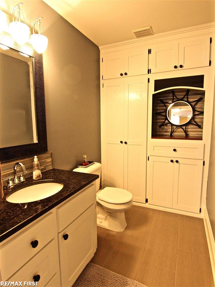 21641 Armada Ridge Road Armada, MI 48005 - Photo 15 of 59