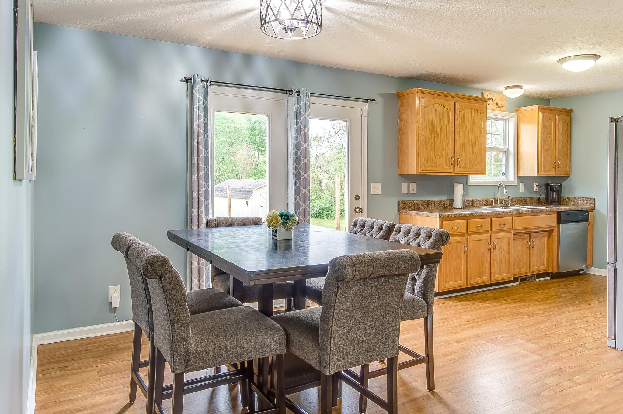1065 Lillard Williams Road Chapmansboro, TN 37035 - Photo 6 of 29 Gallery Image 6