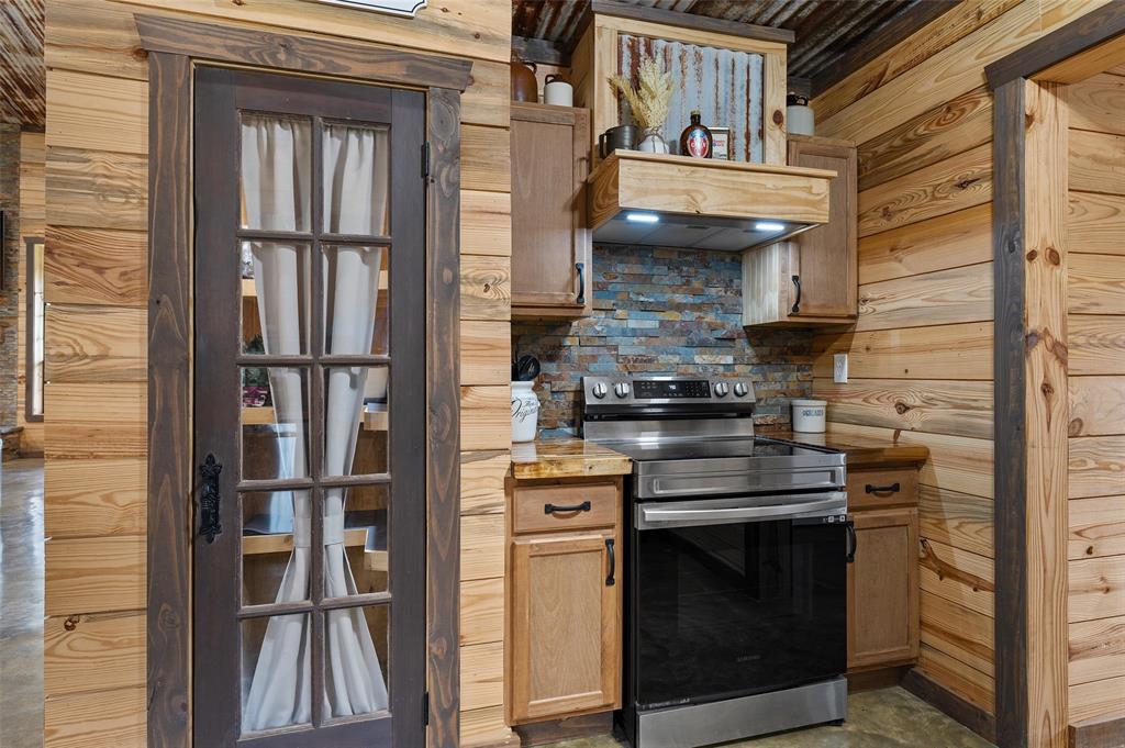 10220 Thornapple Road Oil City, LA 71061 - Photo 11 of 35